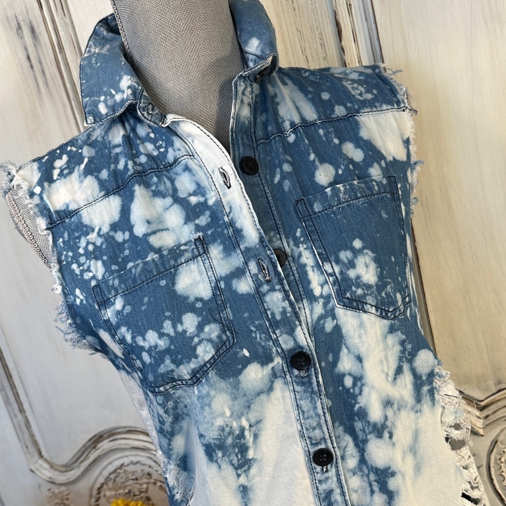 Thrill Jeans Sleeveless Denim Tie-Dye Shirt Dress - Picture 2 of 6